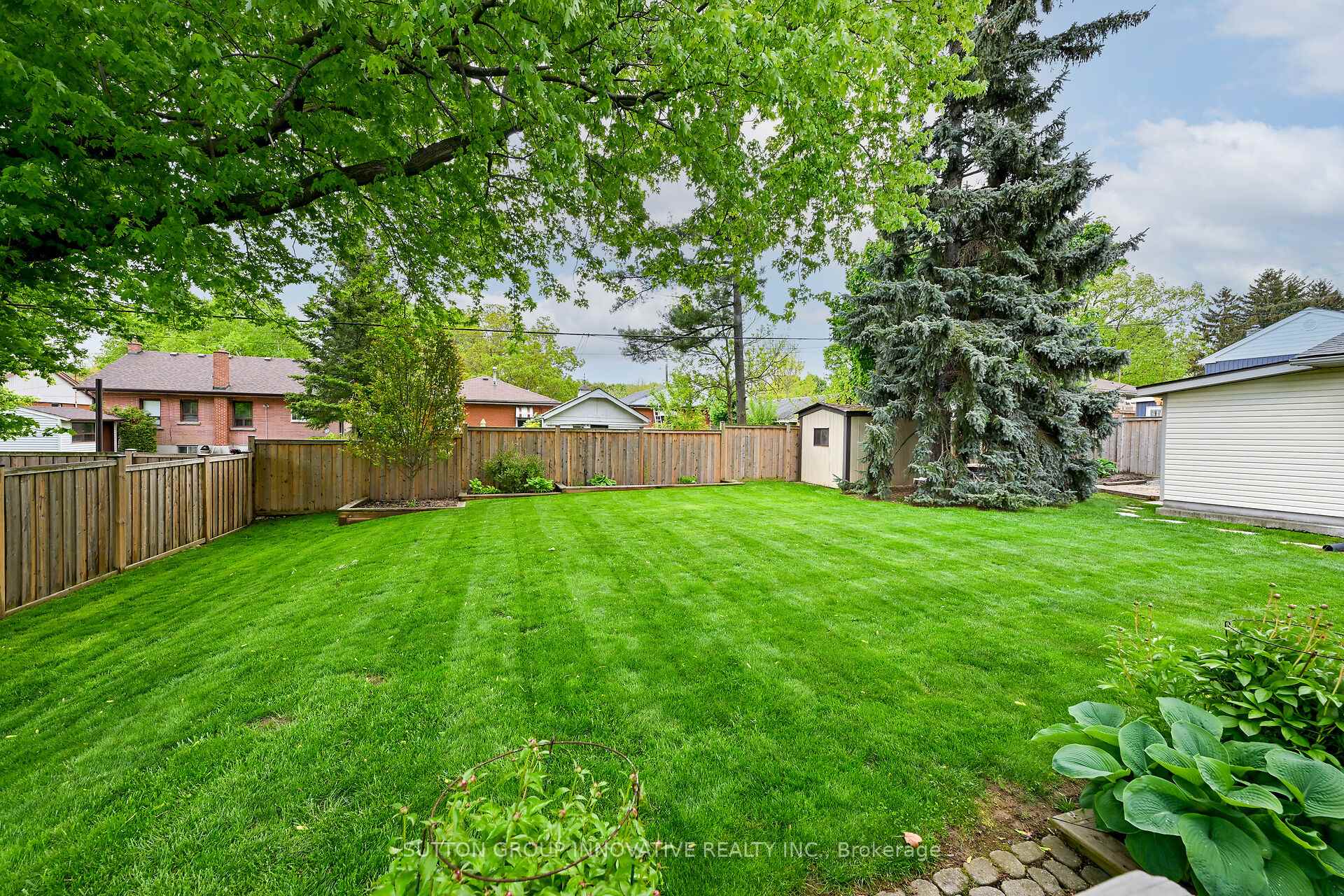 Photo 32 of 175 West 25th Street, Hamilton, Westcliffe — HOMEH