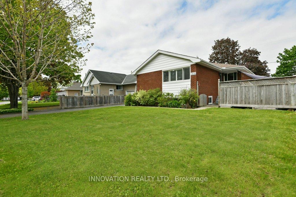 Photo 3 of 1310 Tara Drive, Ottawa, Copeland Park — HOMEH