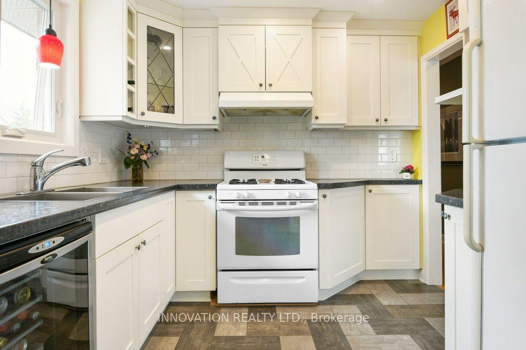 Photo 15 of 1310 Tara Drive, Ottawa, Copeland Park — HOMEH