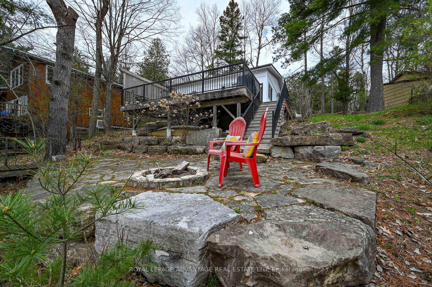 Photo 1 of 106 MacMillan Drive, Tay Valley, Bathurst/Burgess & Sherbrooke (North Burgess) Twp — HOMEH