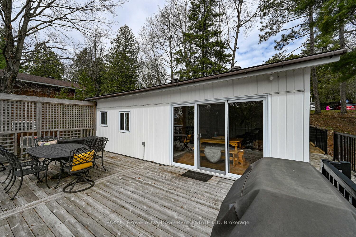 Photo 7 of 106 MacMillan Drive, Tay Valley, Bathurst/Burgess & Sherbrooke (North Burgess) Twp — HOMEH