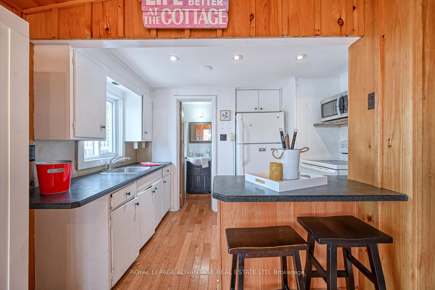 Photo 11 of 106 MacMillan Drive, Tay Valley, Bathurst/Burgess & Sherbrooke (North Burgess) Twp — HOMEH