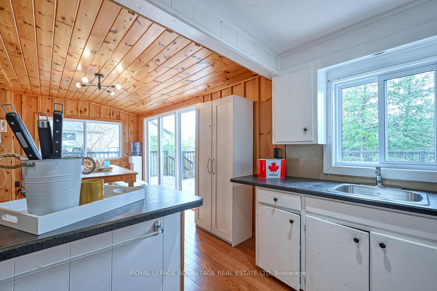Photo 16 of 106 MacMillan Drive, Tay Valley, Bathurst/Burgess & Sherbrooke (North Burgess) Twp — HOMEH