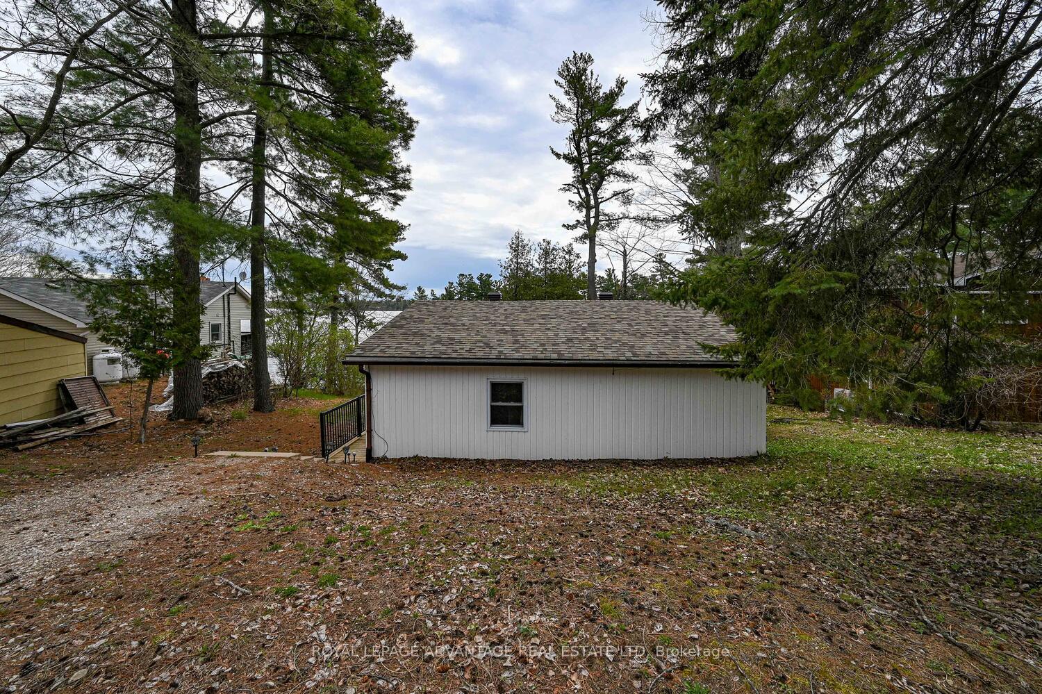 Photo 35 of 106 MacMillan Drive, Tay Valley, Bathurst/Burgess & Sherbrooke (North Burgess) Twp — HOMEH