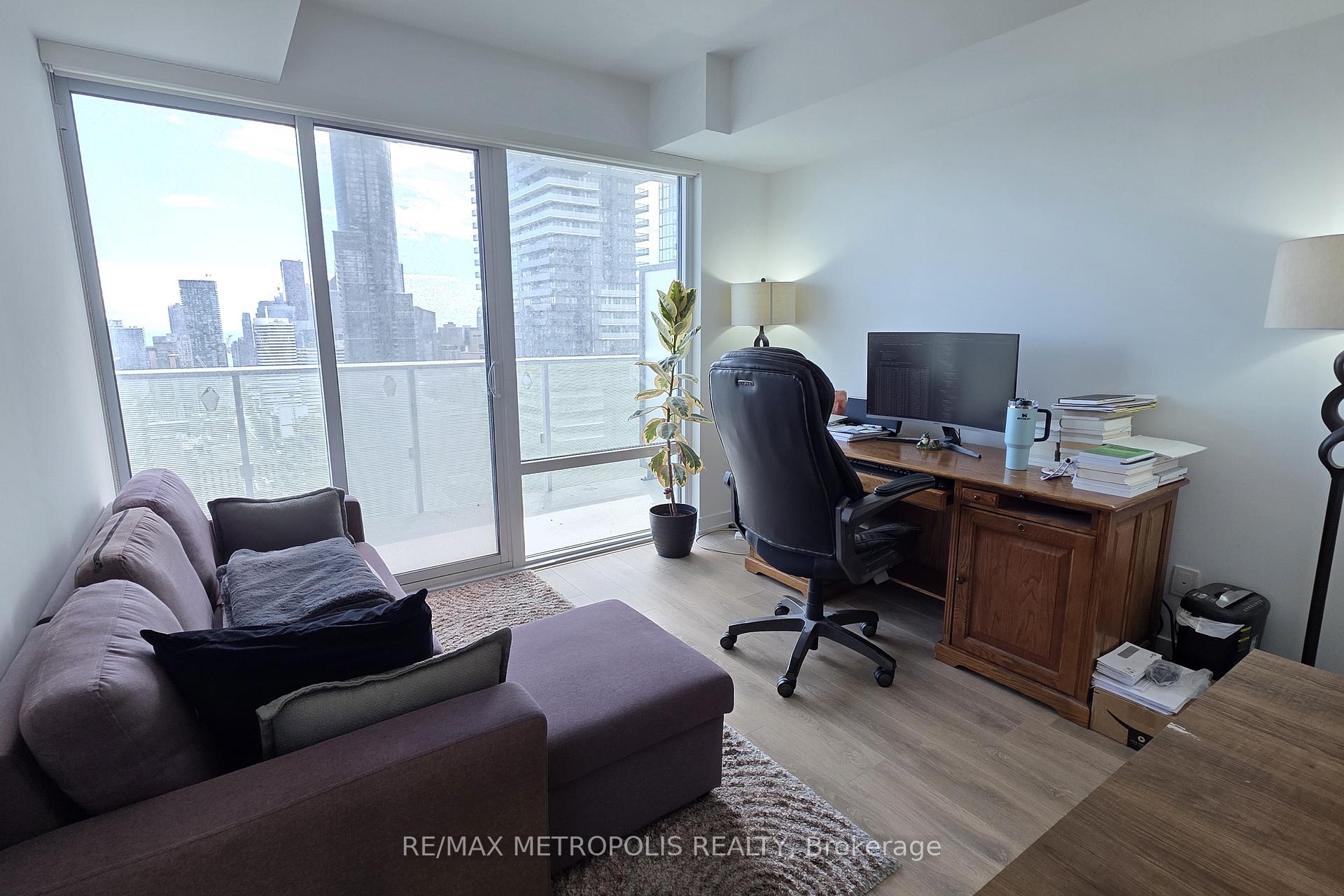 Photo 3 of Unit 4110, 501 Yonge Street, Toronto, Church-Yonge Corridor — HOMEH