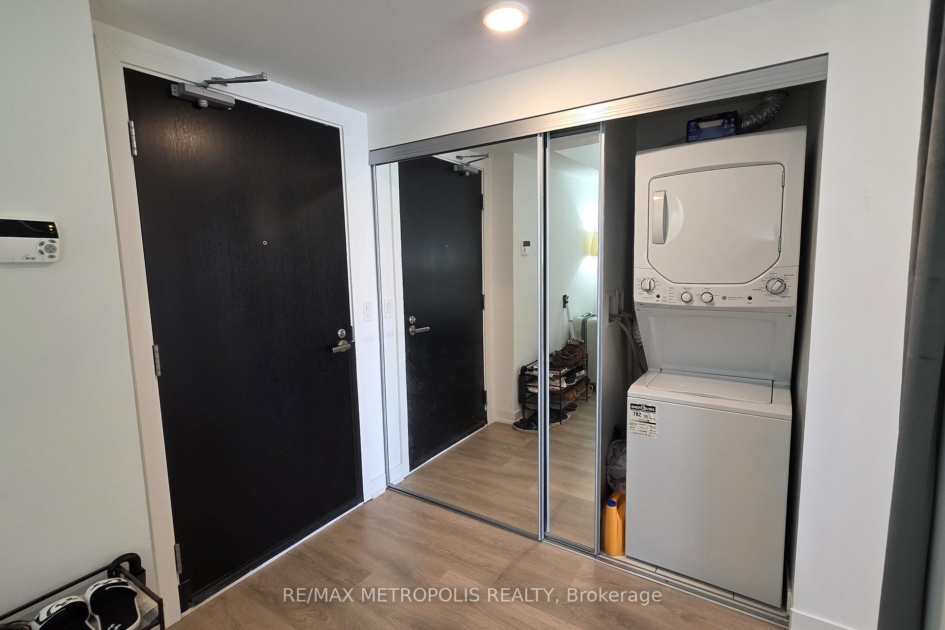 Photo 10 of Unit 4110, 501 Yonge Street, Toronto, Church-Yonge Corridor — HOMEH