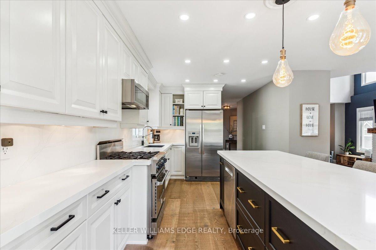 Photo 12 of 23 Duncan Avenue, Hamilton, Waterdown — HOMEH