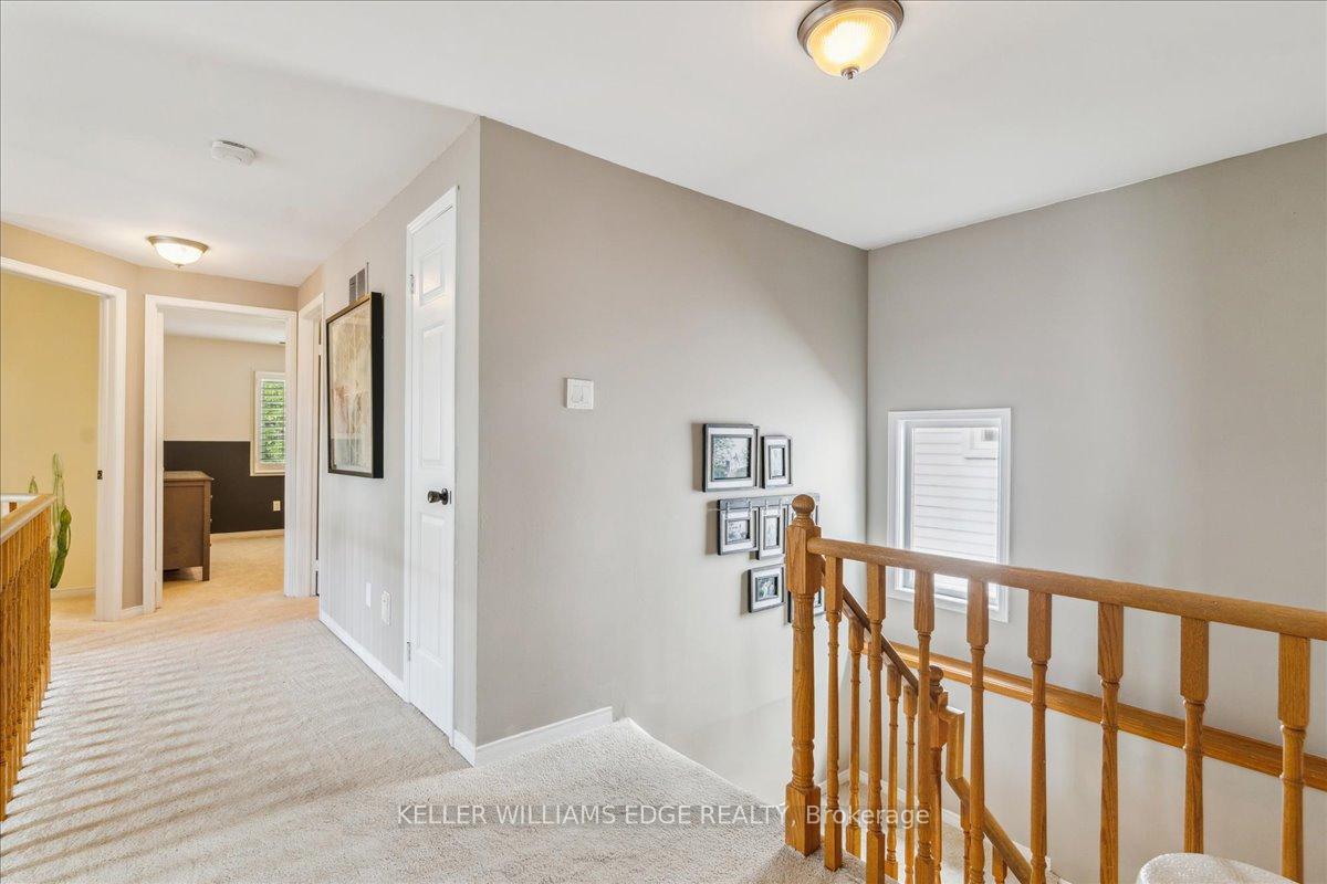 Photo 16 of 23 Duncan Avenue, Hamilton, Waterdown — HOMEH