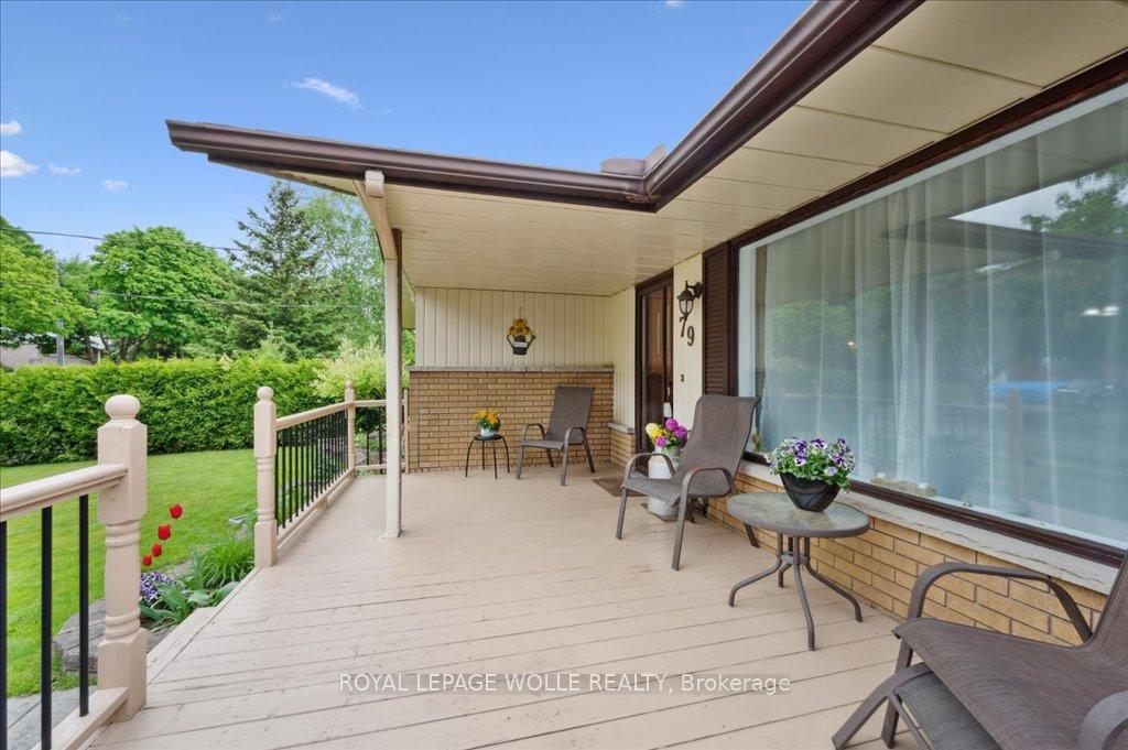 Photo 4 of 79 Rennie Drive, Kitchener — HOMEH