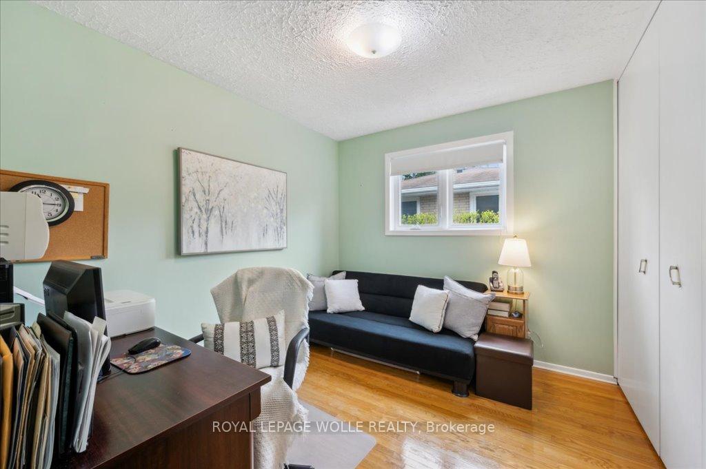 Photo 12 of 79 Rennie Drive, Kitchener — HOMEH