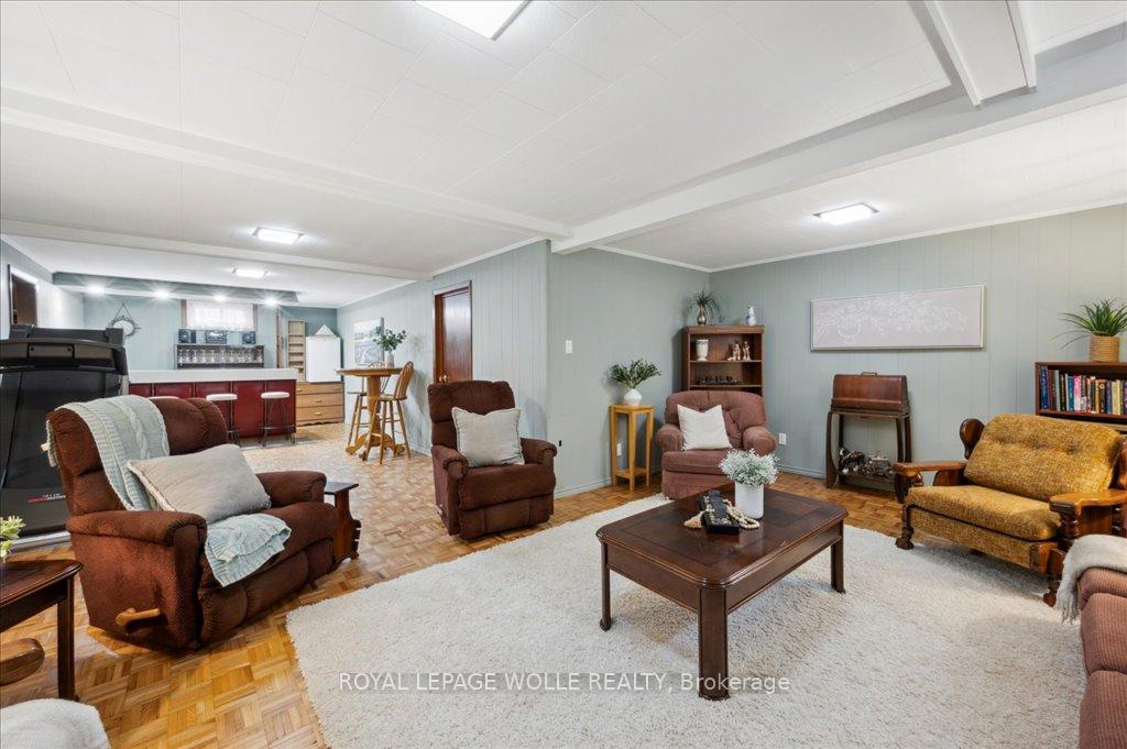 Photo 20 of 79 Rennie Drive, Kitchener — HOMEH