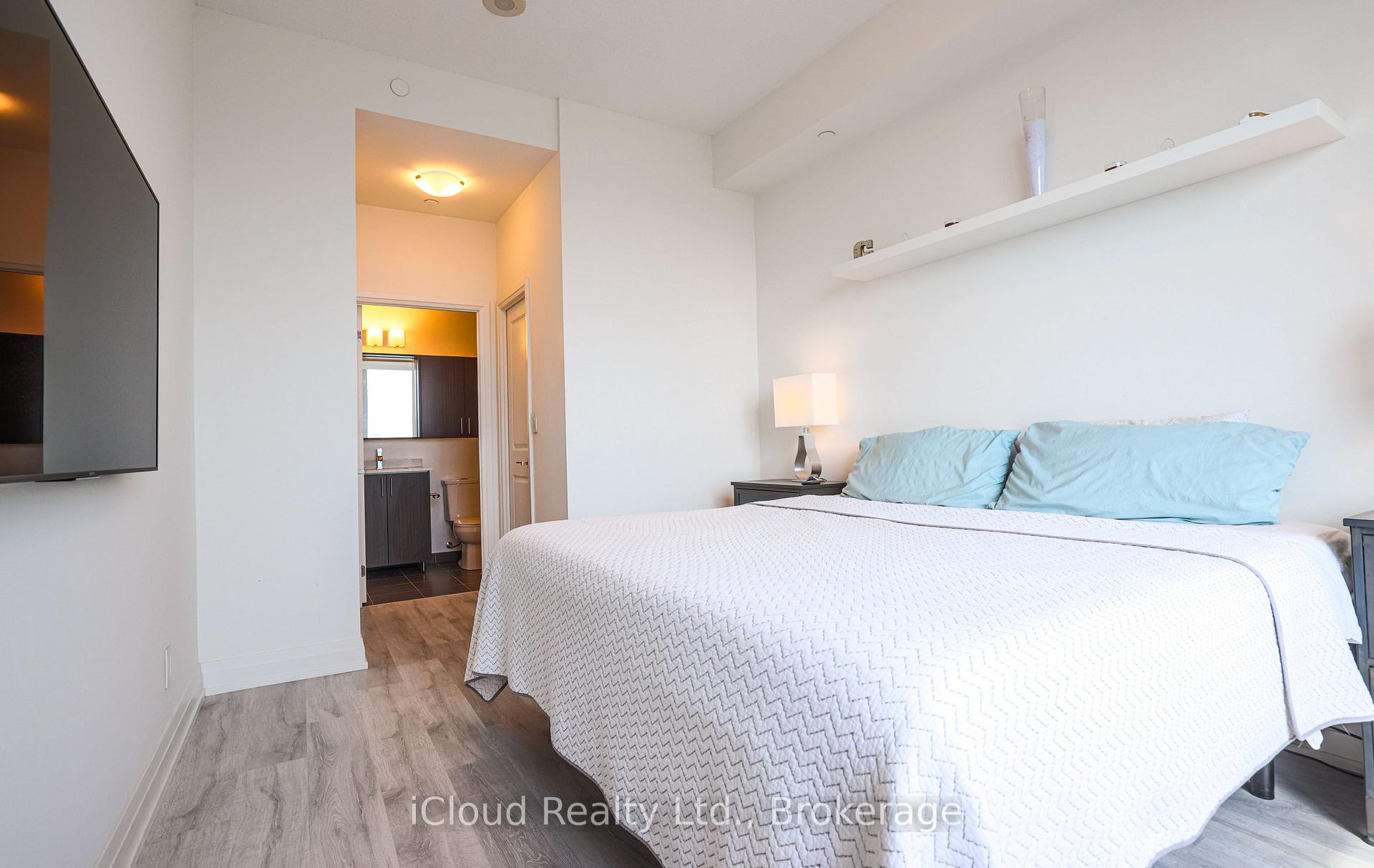 Photo 19 of Unit 3208, 3600 Highway 7 Road, Vaughan, Vaughan Corporate Centre — HOMEH
