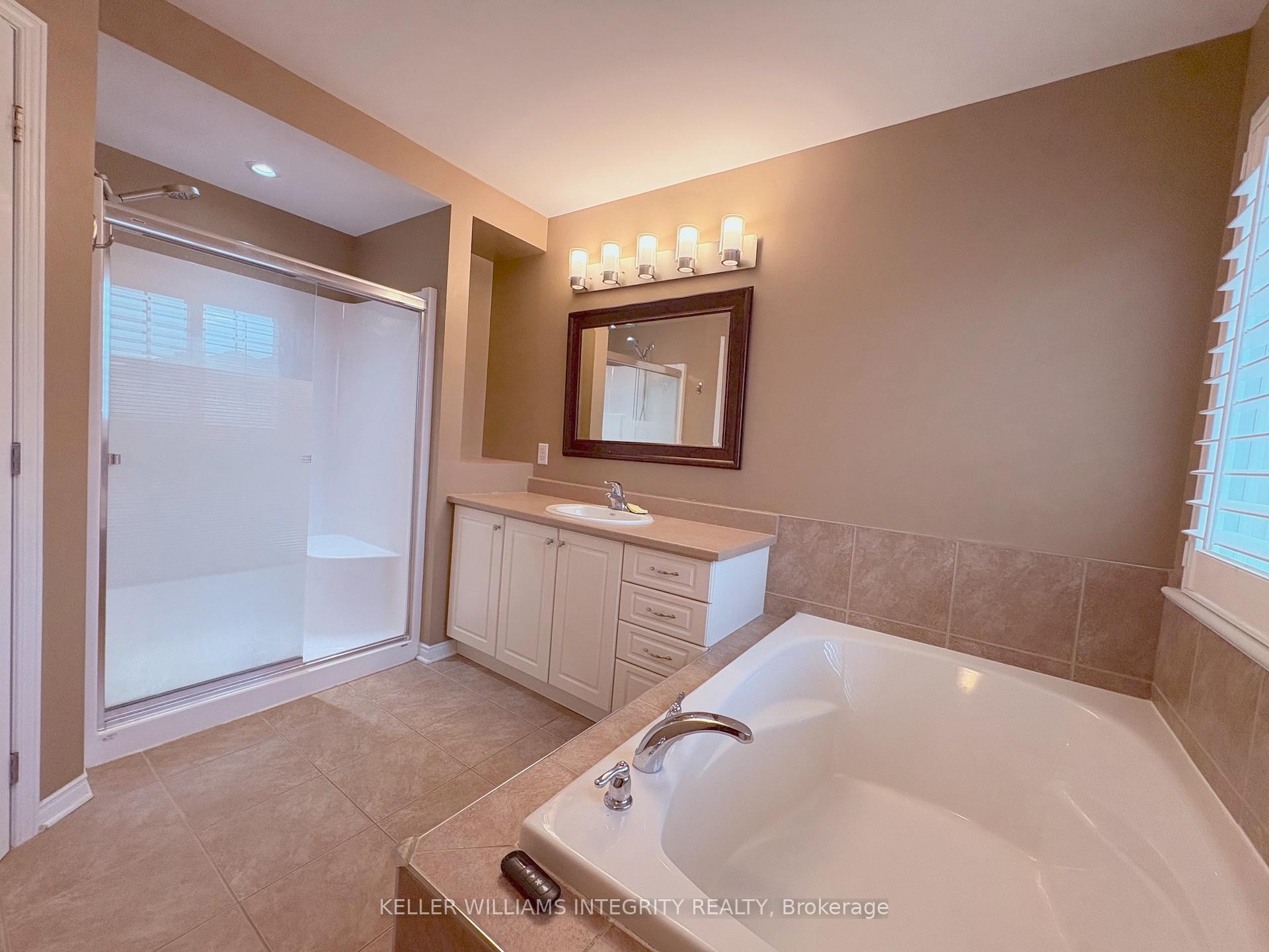 Photo 23 of 550 Ashbourne Cres, Ottawa, Barrhaven - Stonebridge — HOMEH