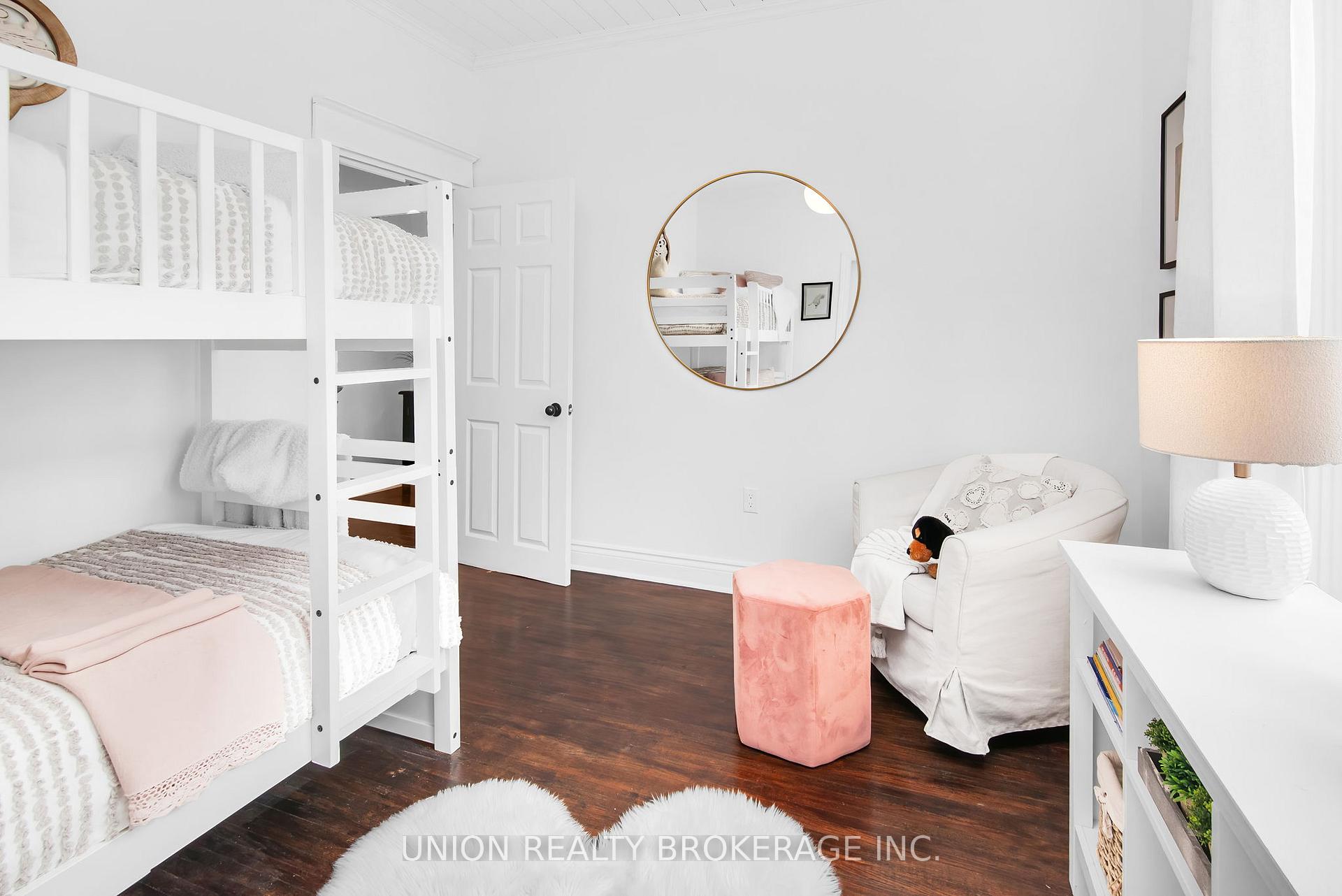 Photo 17 of 64 Amroth Avenue, Toronto, East End-Danforth — HOMEH