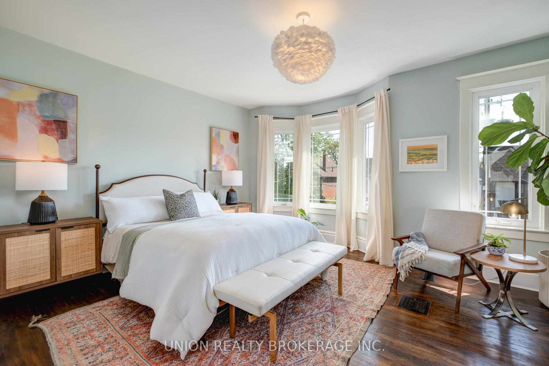 Photo 16 of 64 Amroth Avenue, Toronto, East End-Danforth — HOMEH