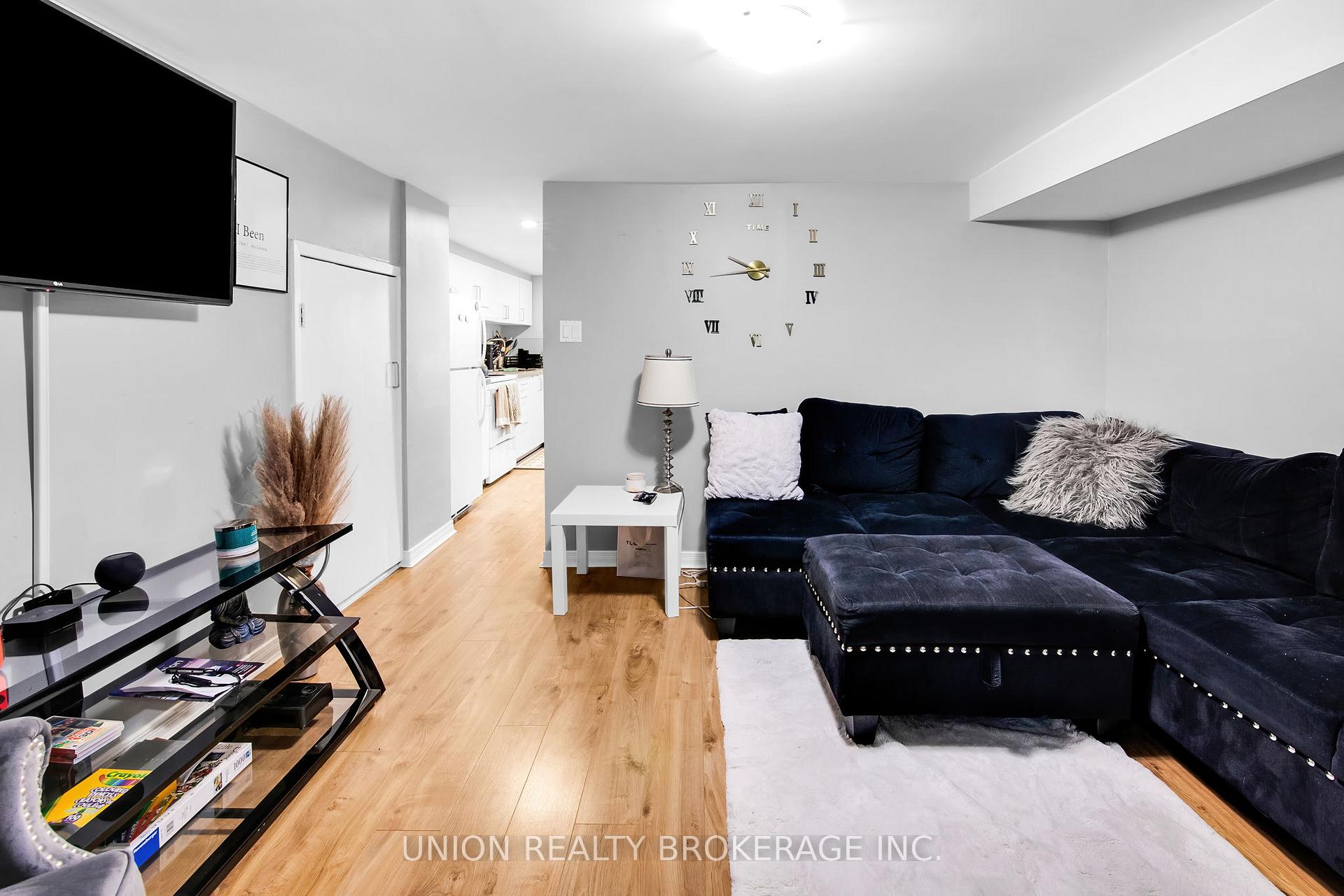 Photo 21 of 64 Amroth Avenue, Toronto, East End-Danforth — HOMEH