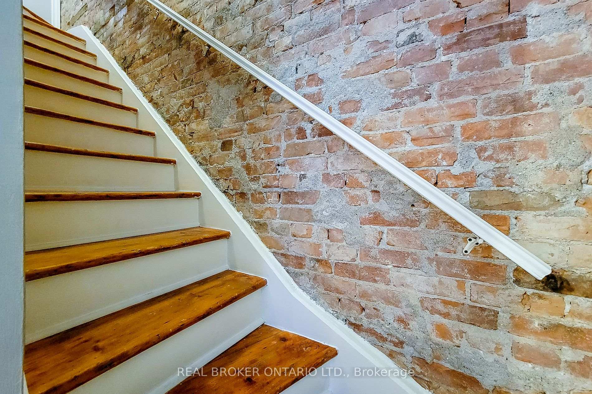 Photo 18 of 279 Mary Street, Hamilton, Beasley — HOMEH