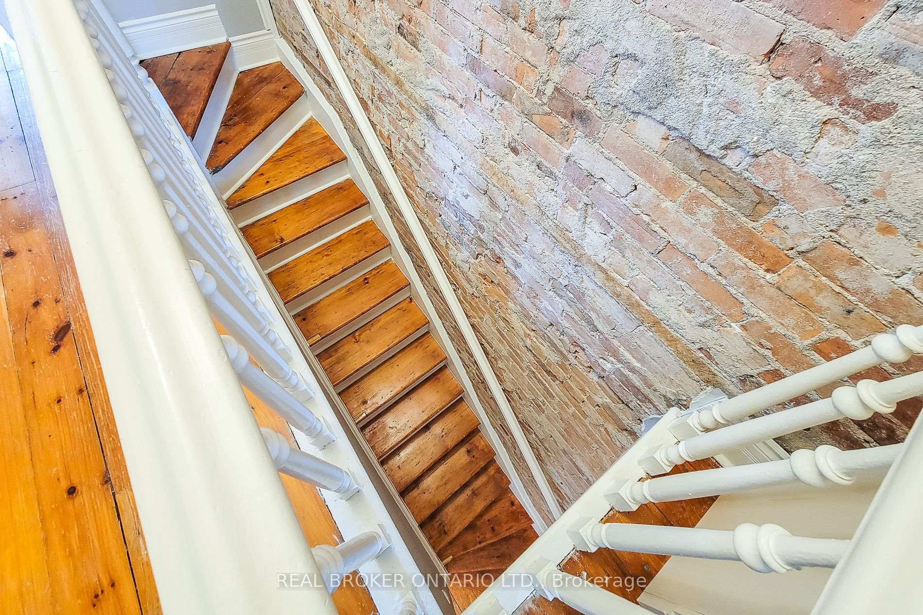 Photo 9 of 279 Mary Street, Hamilton, Beasley — HOMEH