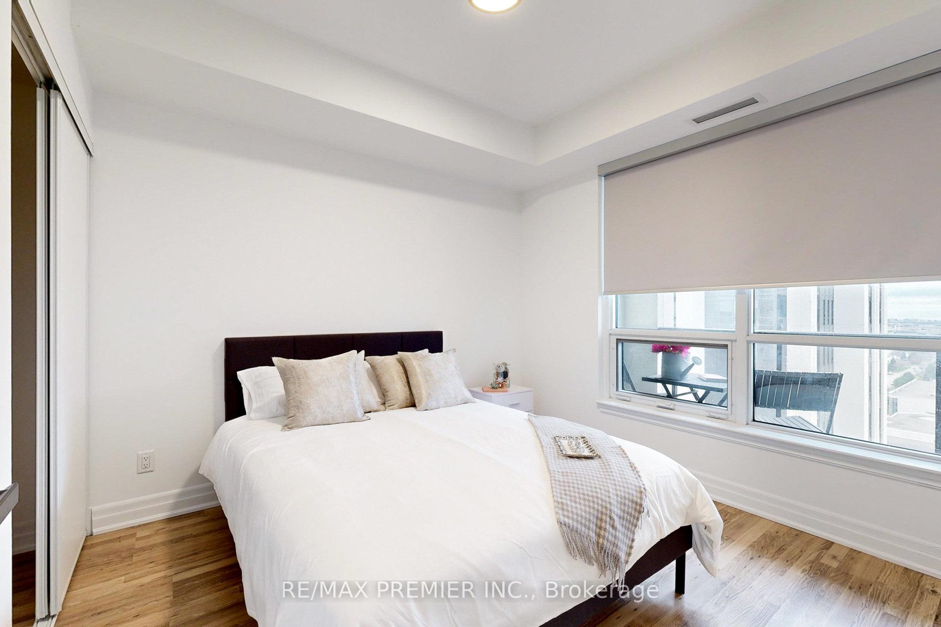 Photo 33 of Unit Suite 1907, 9085 Jane Street, Vaughan, Concord — HOMEH