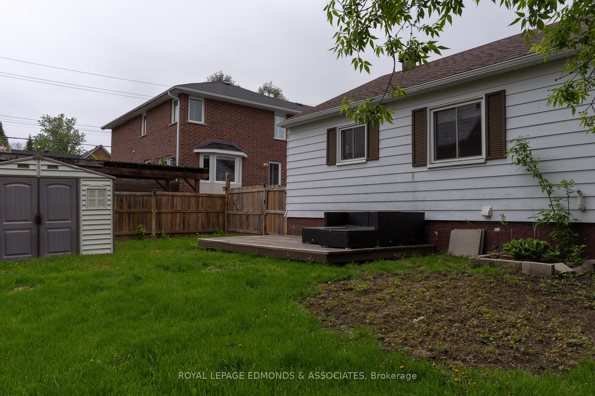 Photo 6 of 131 Irving Street, Pembroke — HOMEH