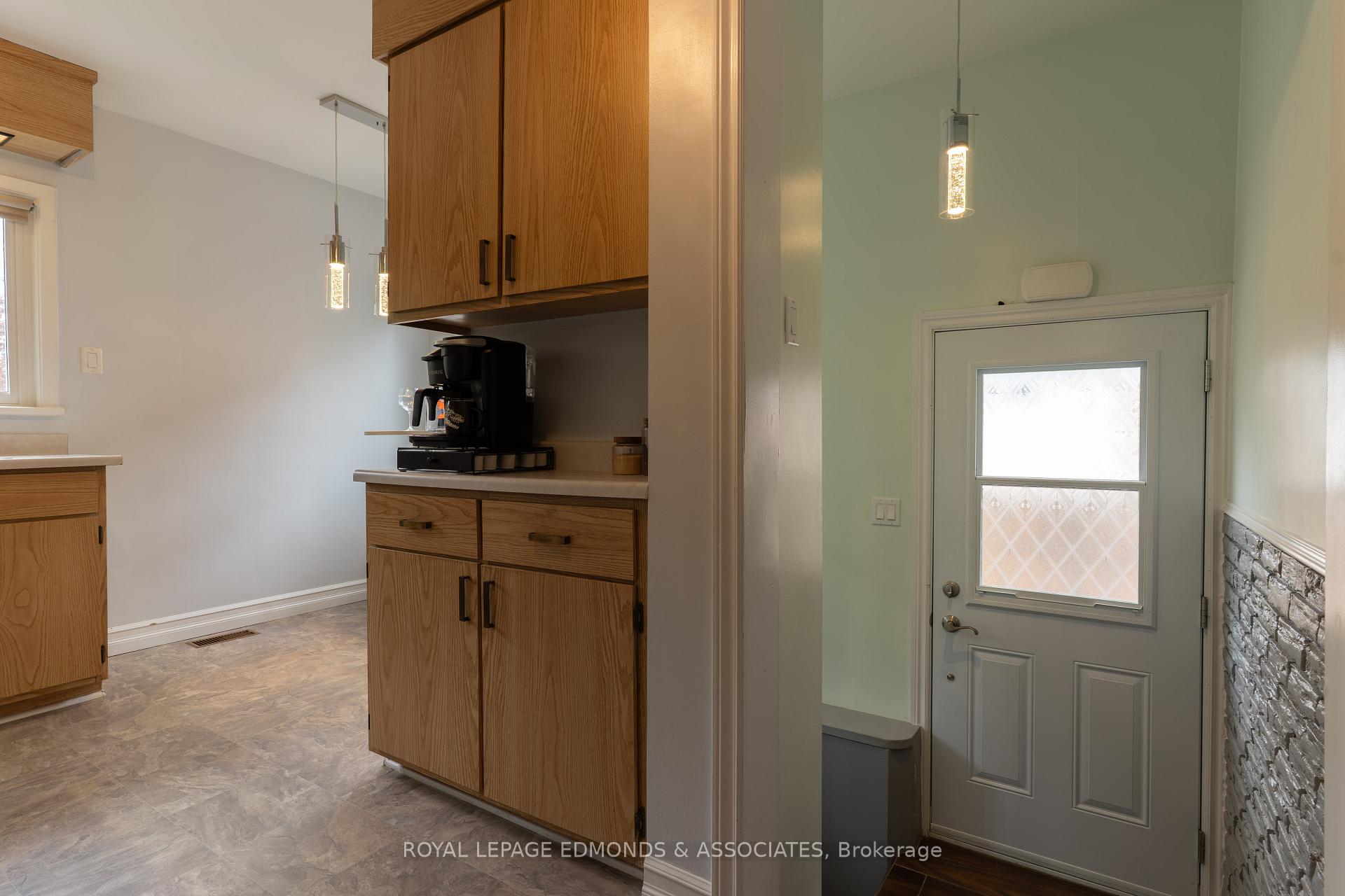 Photo 7 of 131 Irving Street, Pembroke — HOMEH