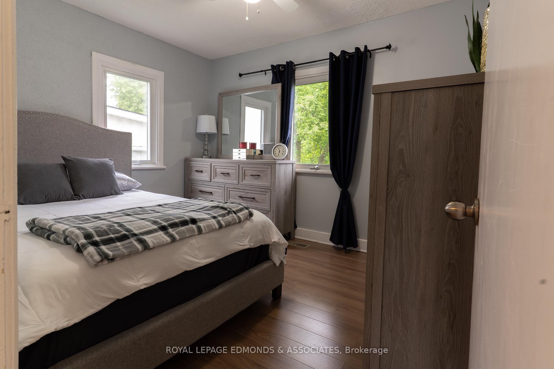 Photo 19 of 131 Irving Street, Pembroke — HOMEH