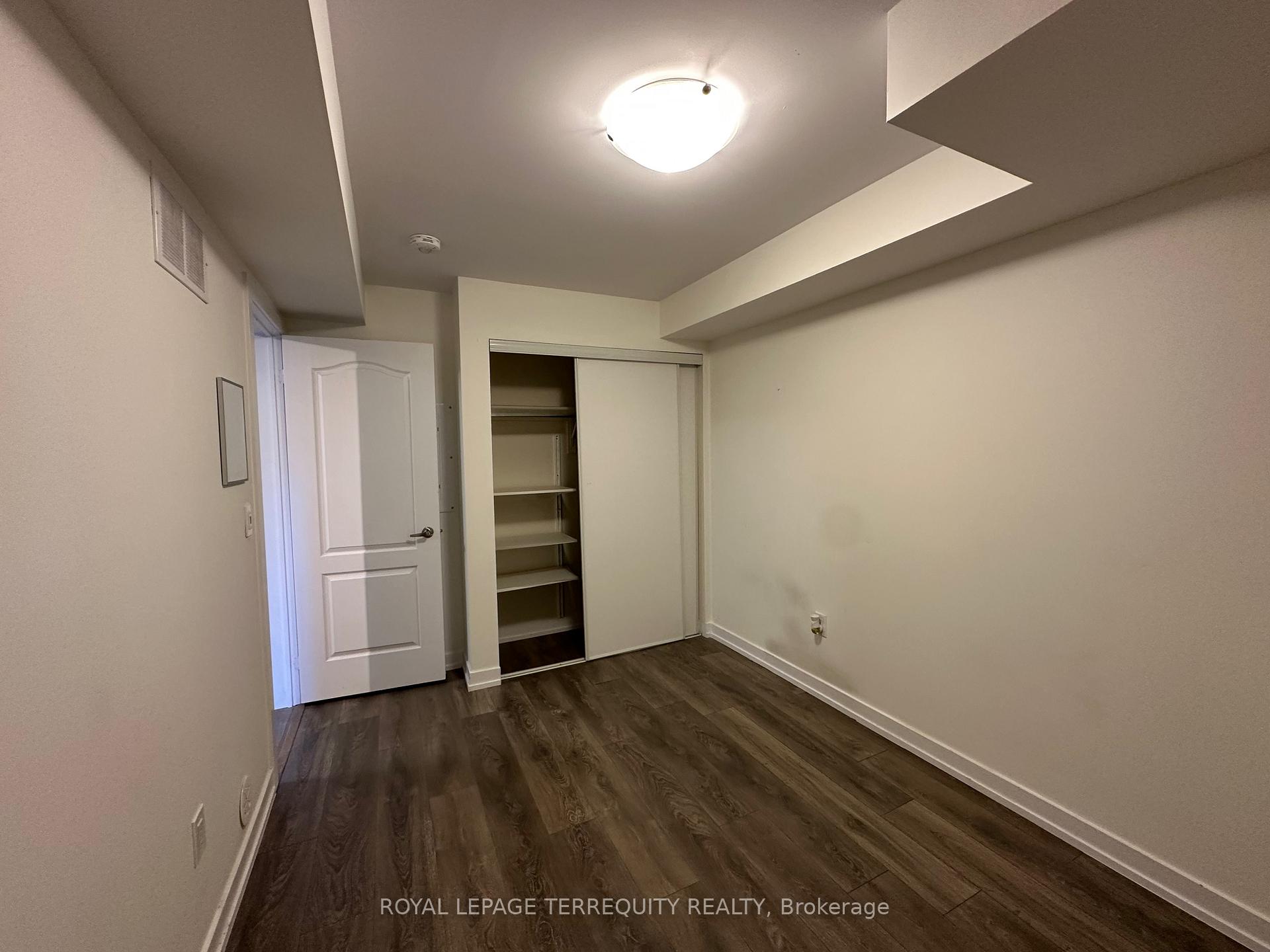 Photo 3 of Unit 2221, 10 Westmeath Lane, Markham, Cornell — HOMEH