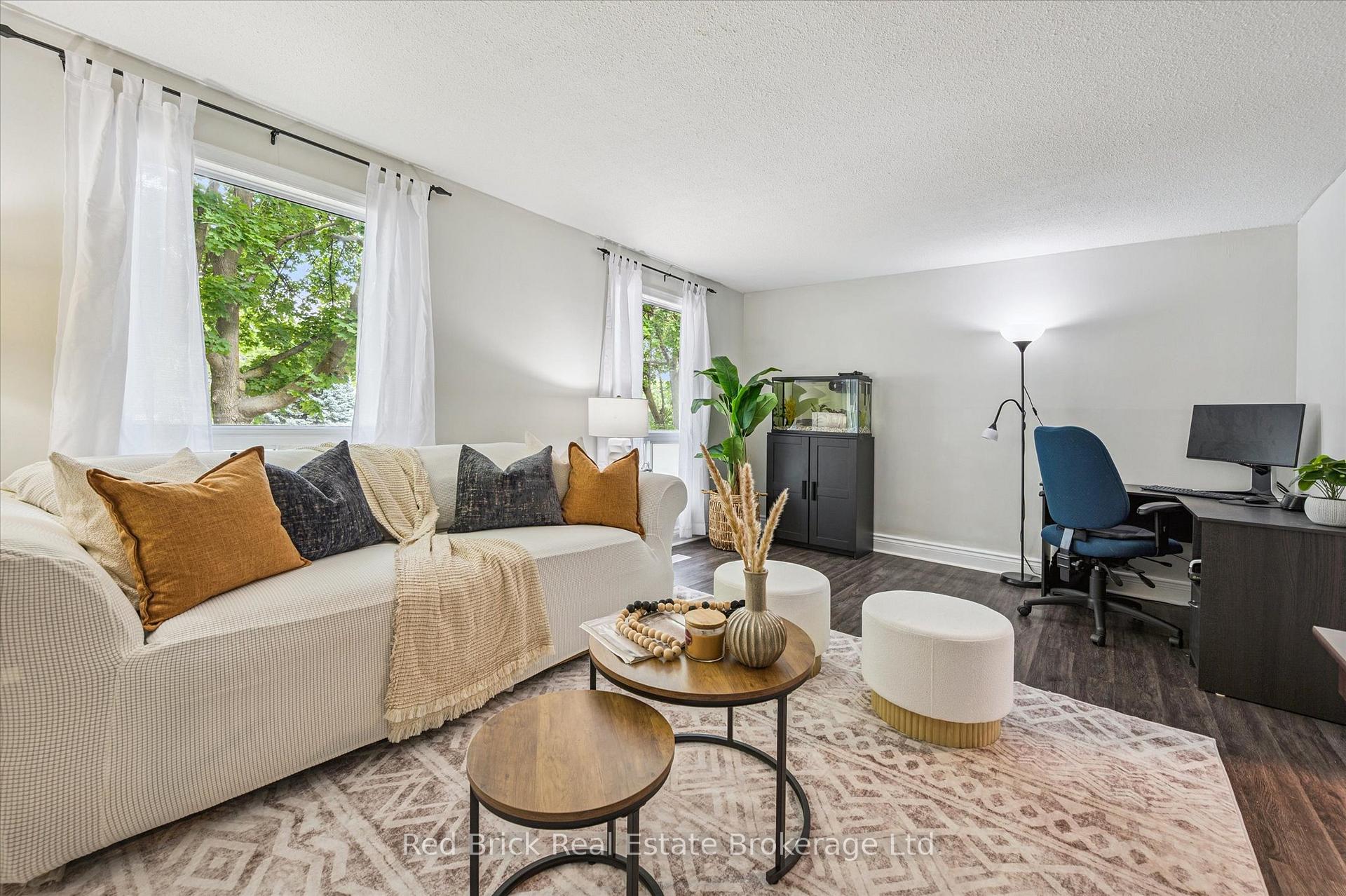 Photo 9 of 605 Willow Road, Guelph, Willow West/Sugarbush/West Acres — HOMEH