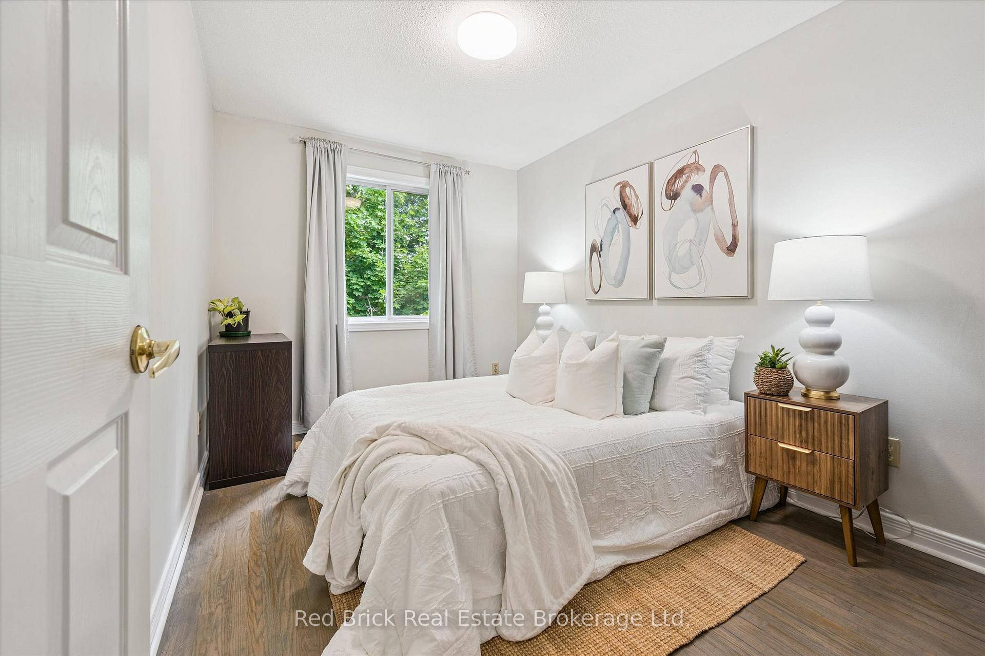 Photo 24 of 605 Willow Road, Guelph, Willow West/Sugarbush/West Acres — HOMEH
