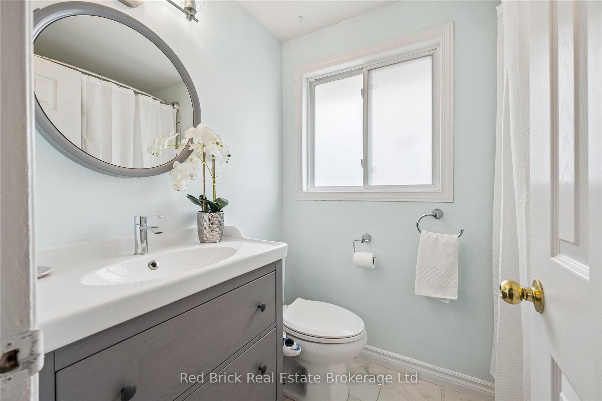 Photo 26 of 605 Willow Road, Guelph, Willow West/Sugarbush/West Acres — HOMEH