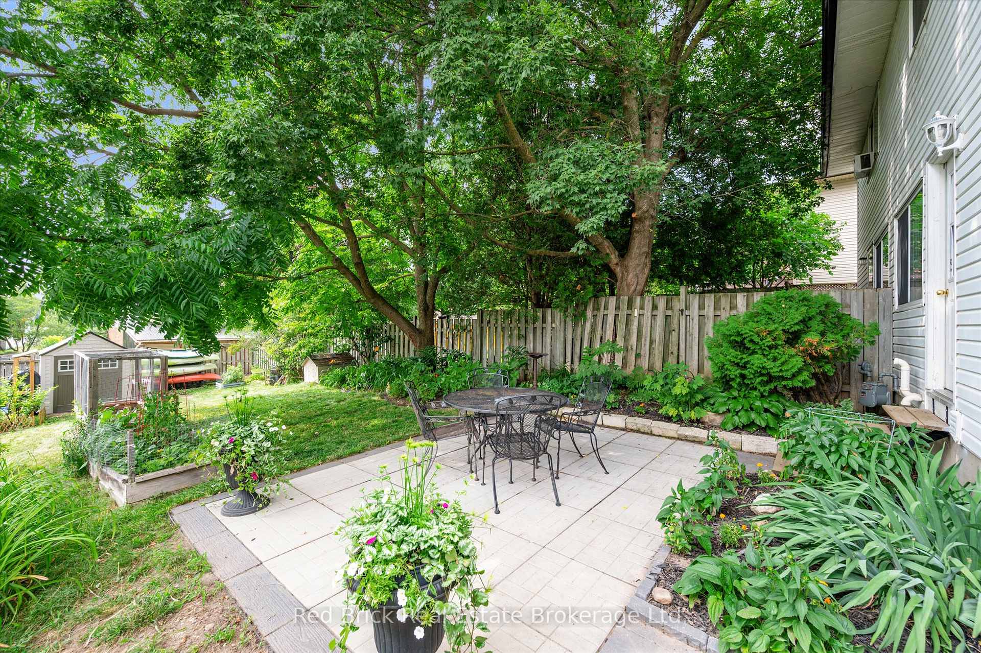 Photo 32 of 605 Willow Road, Guelph, Willow West/Sugarbush/West Acres — HOMEH