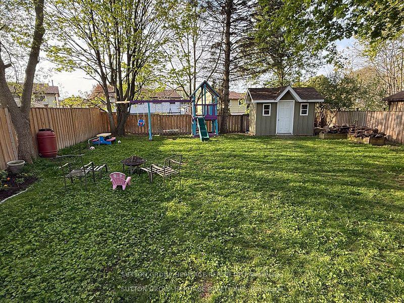 Photo 7 of 847 Gentry Crescent, Oshawa, Eastdale — HOMEH