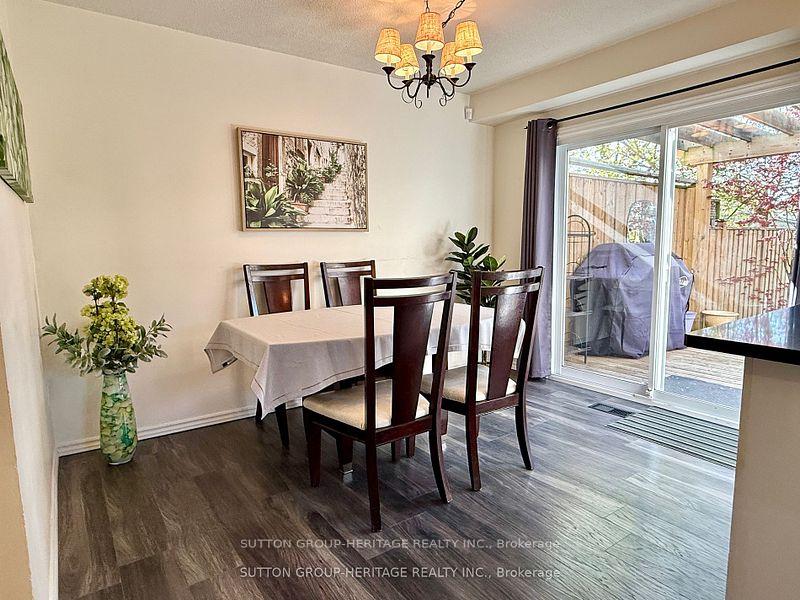 Photo 2 of 847 Gentry Crescent, Oshawa, Eastdale — HOMEH