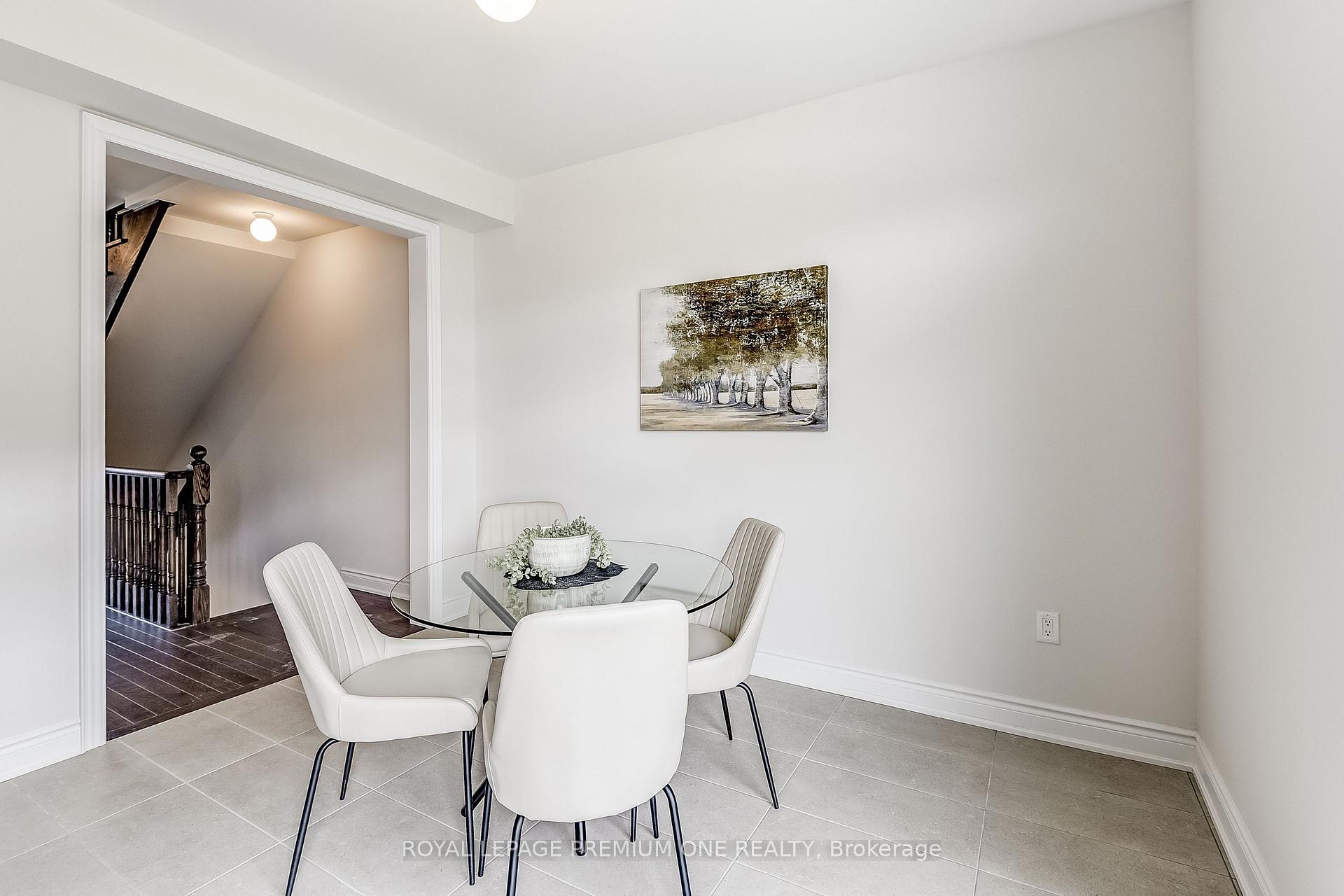 Photo 6 of 232 Tennant Circle, Vaughan, Vellore Village — HOMEH
