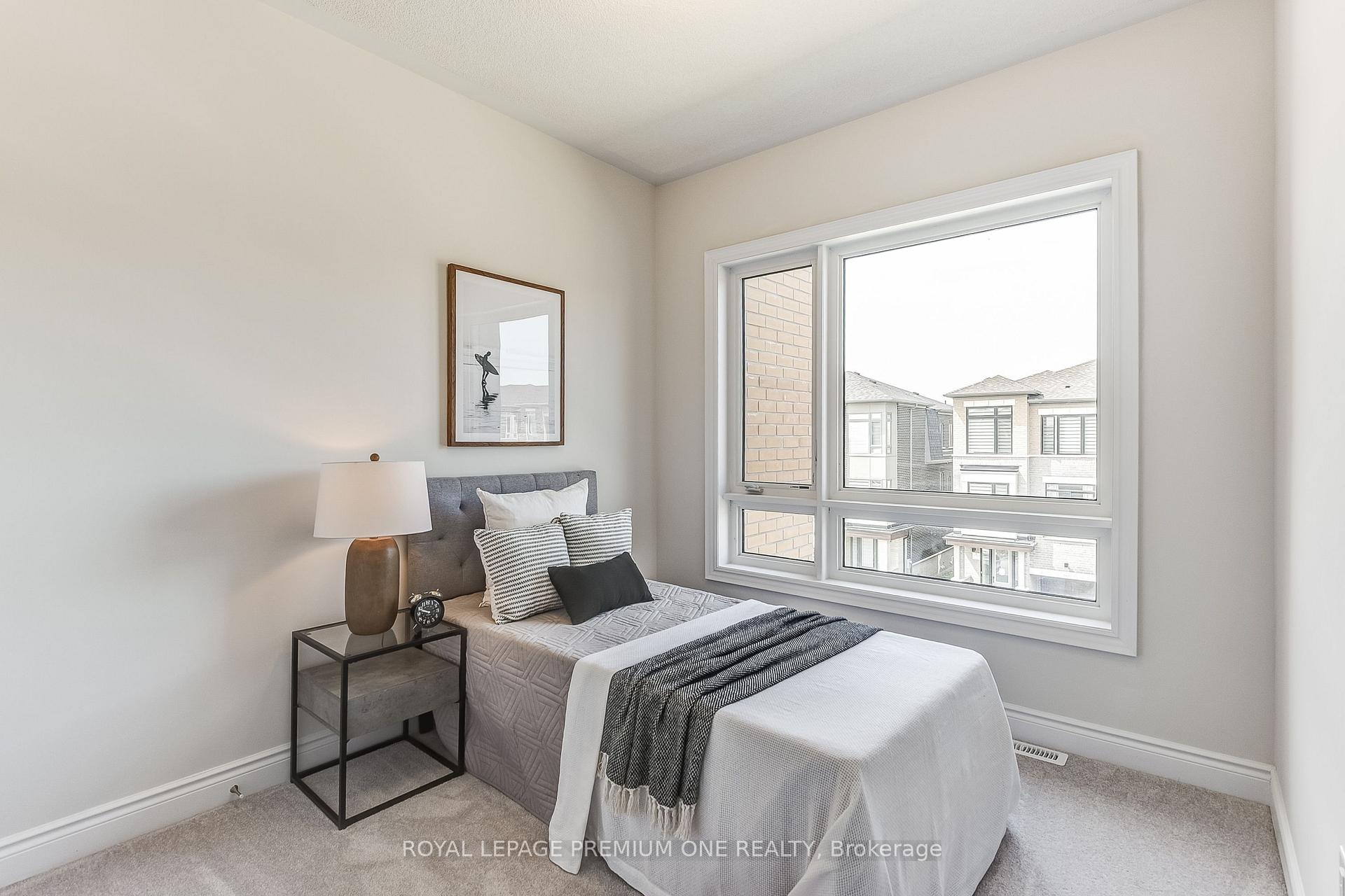 Photo 42 of 232 Tennant Circle, Vaughan, Vellore Village — HOMEH