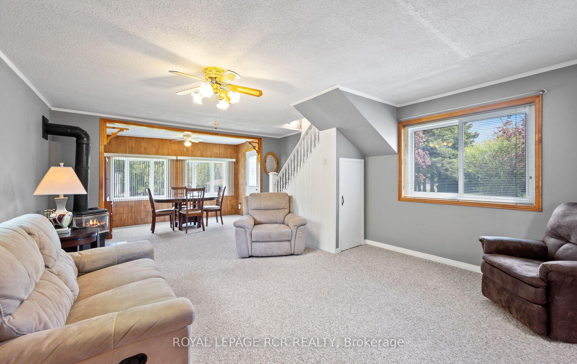 Photo 10 of 18 Charles Street, Caledon, Alton — HOMEH