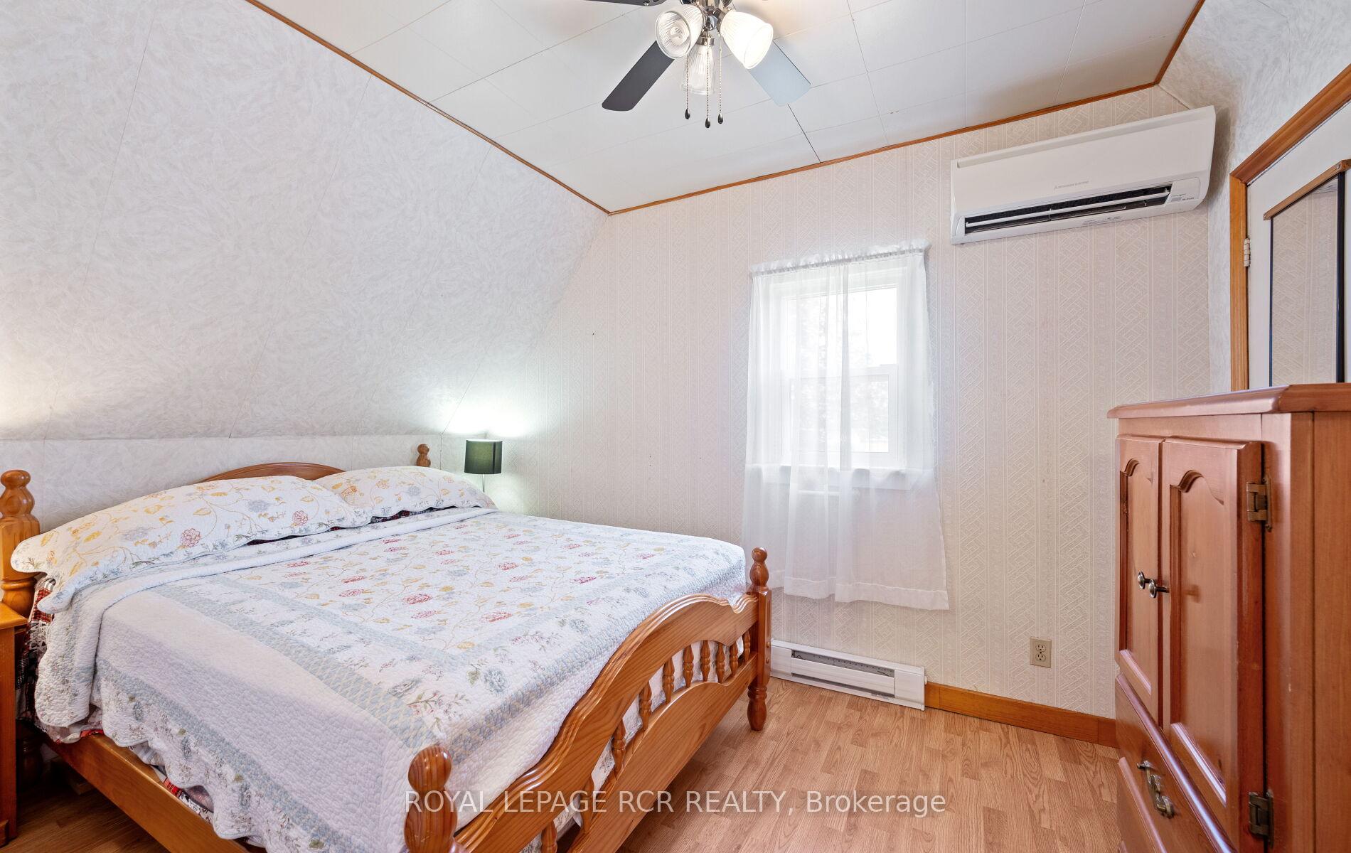 Photo 26 of 18 Charles Street, Caledon, Alton — HOMEH