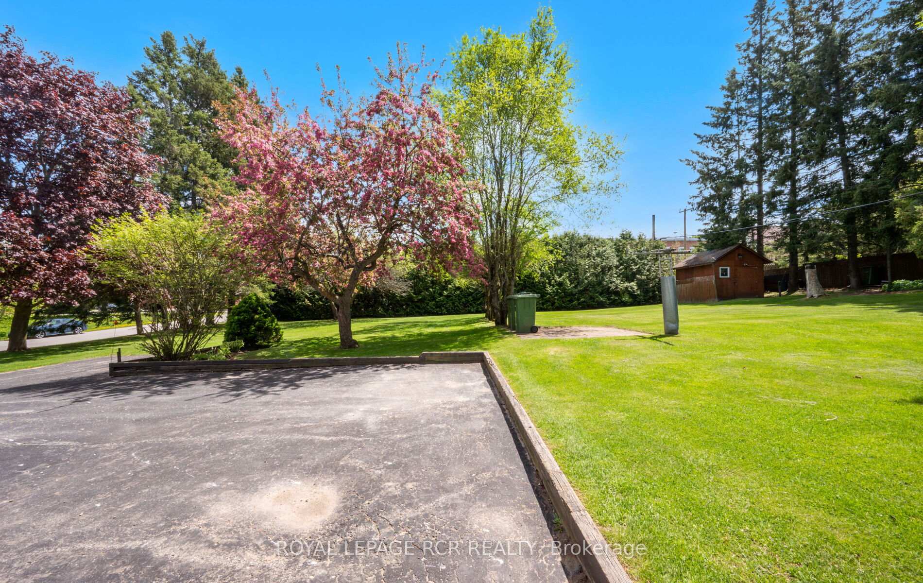 Photo 39 of 18 Charles Street, Caledon, Alton — HOMEH