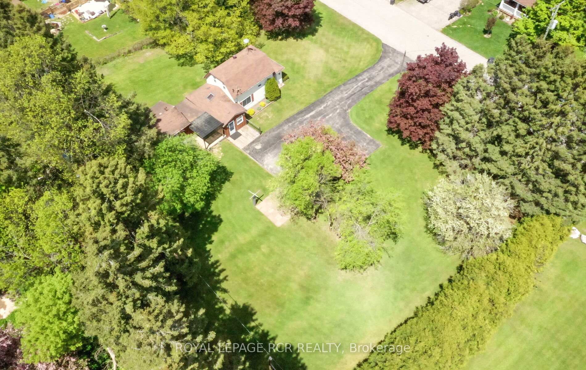 Photo 46 of 18 Charles Street, Caledon, Alton — HOMEH