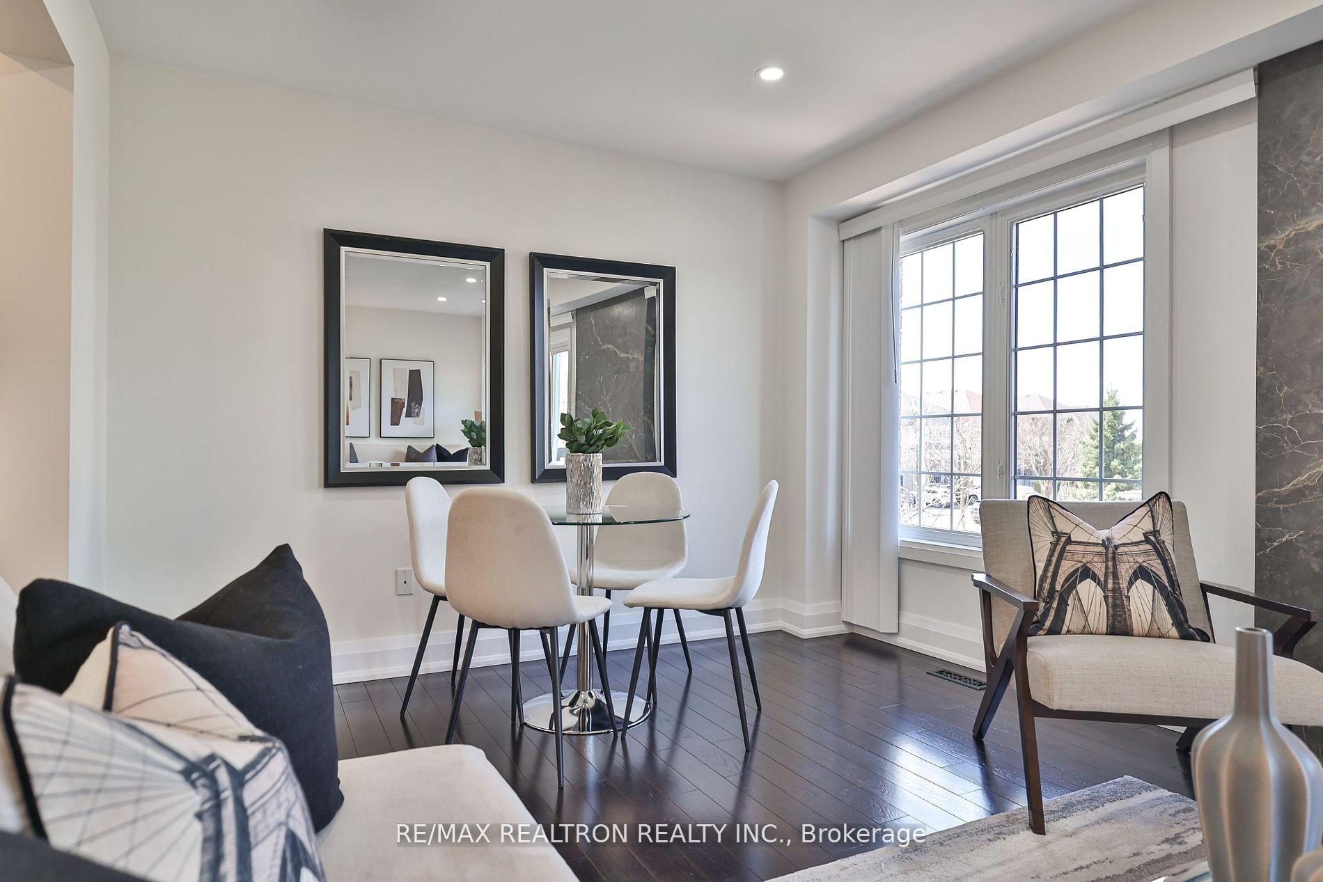 Photo 13 of 18 Sugarforest Drive, Vaughan, Patterson — HOMEH