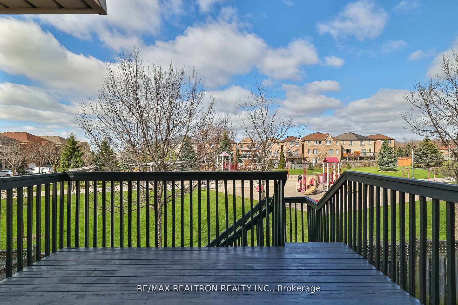 Photo 18 of 18 Sugarforest Drive, Vaughan, Patterson — HOMEH
