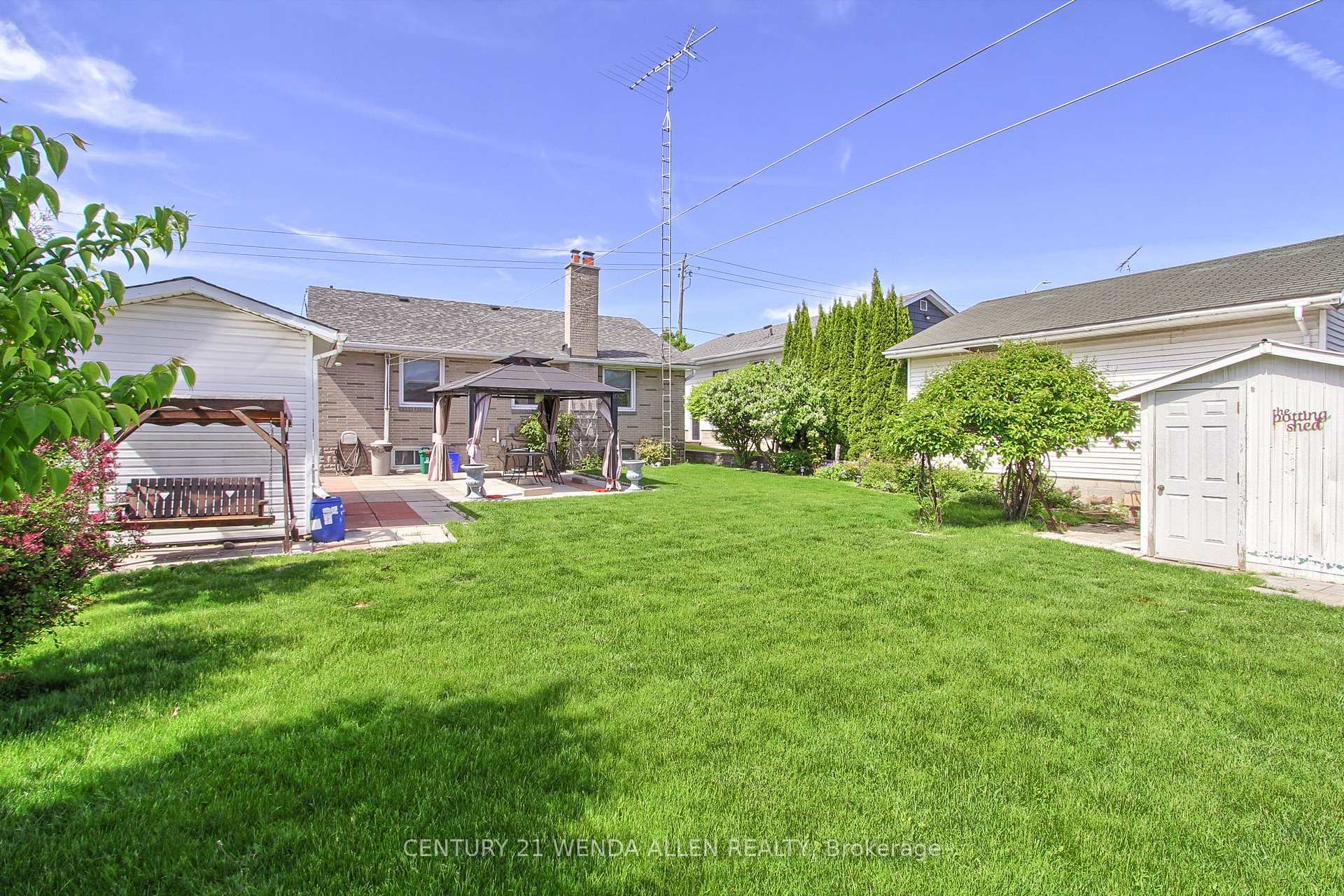 Photo 34 of 591 Adelaide Street W, Oshawa, McLaughlin — HOMEH