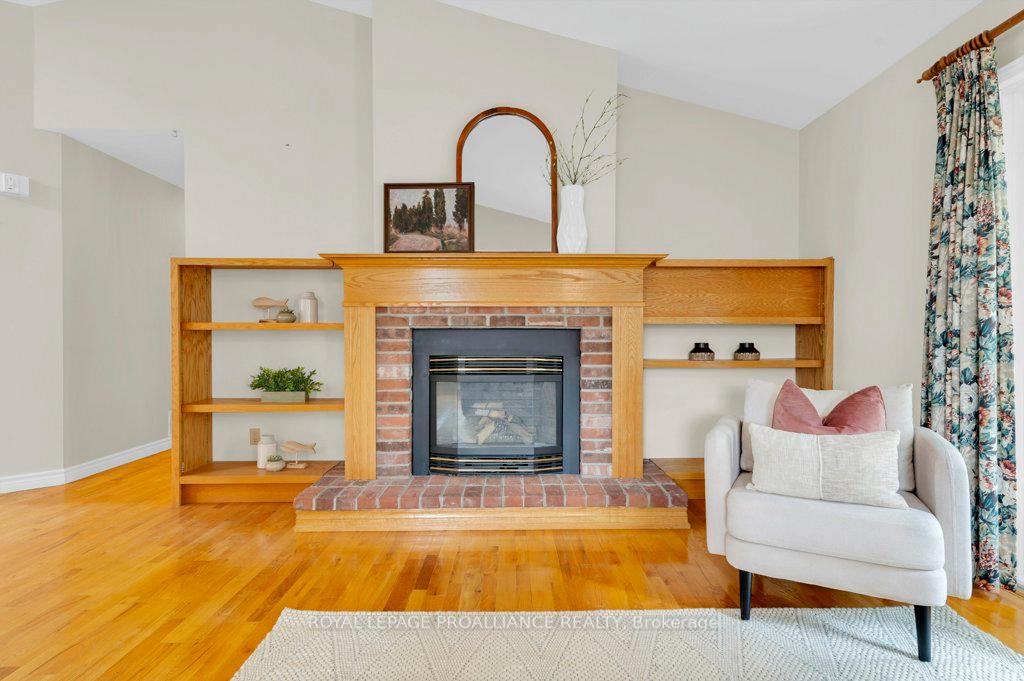 Photo 19 of 13 Catherine Crescent, Brighton — HOMEH