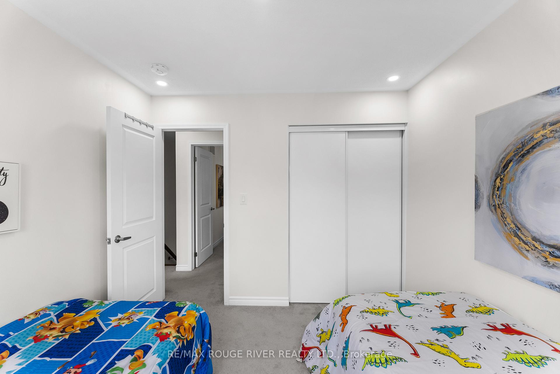 Photo 21 of 26 Goldeye Street, Whitby, Rural Whitby — HOMEH