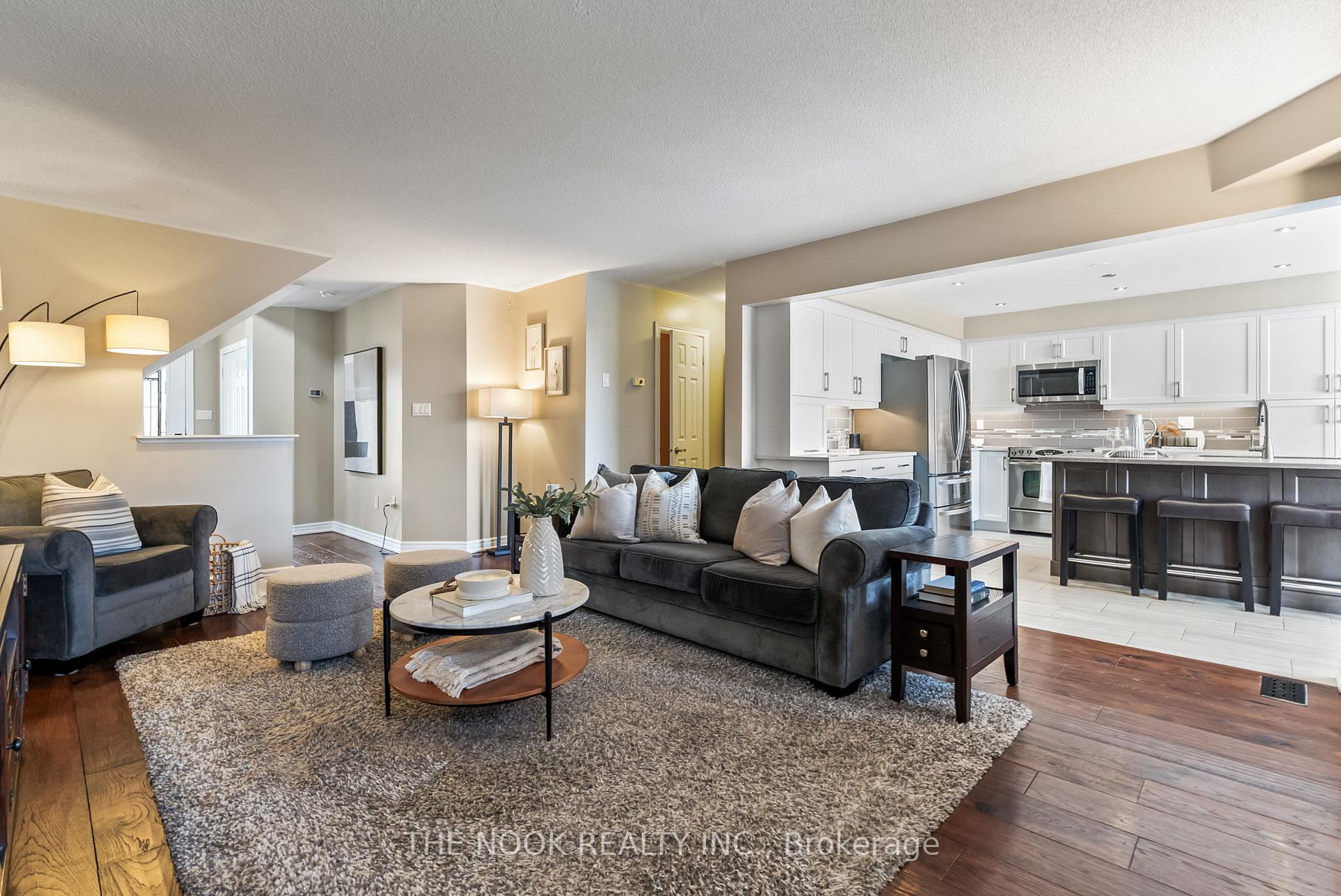 Photo 10 of 150 Toscana Drive, Whitby, Taunton North — HOMEH