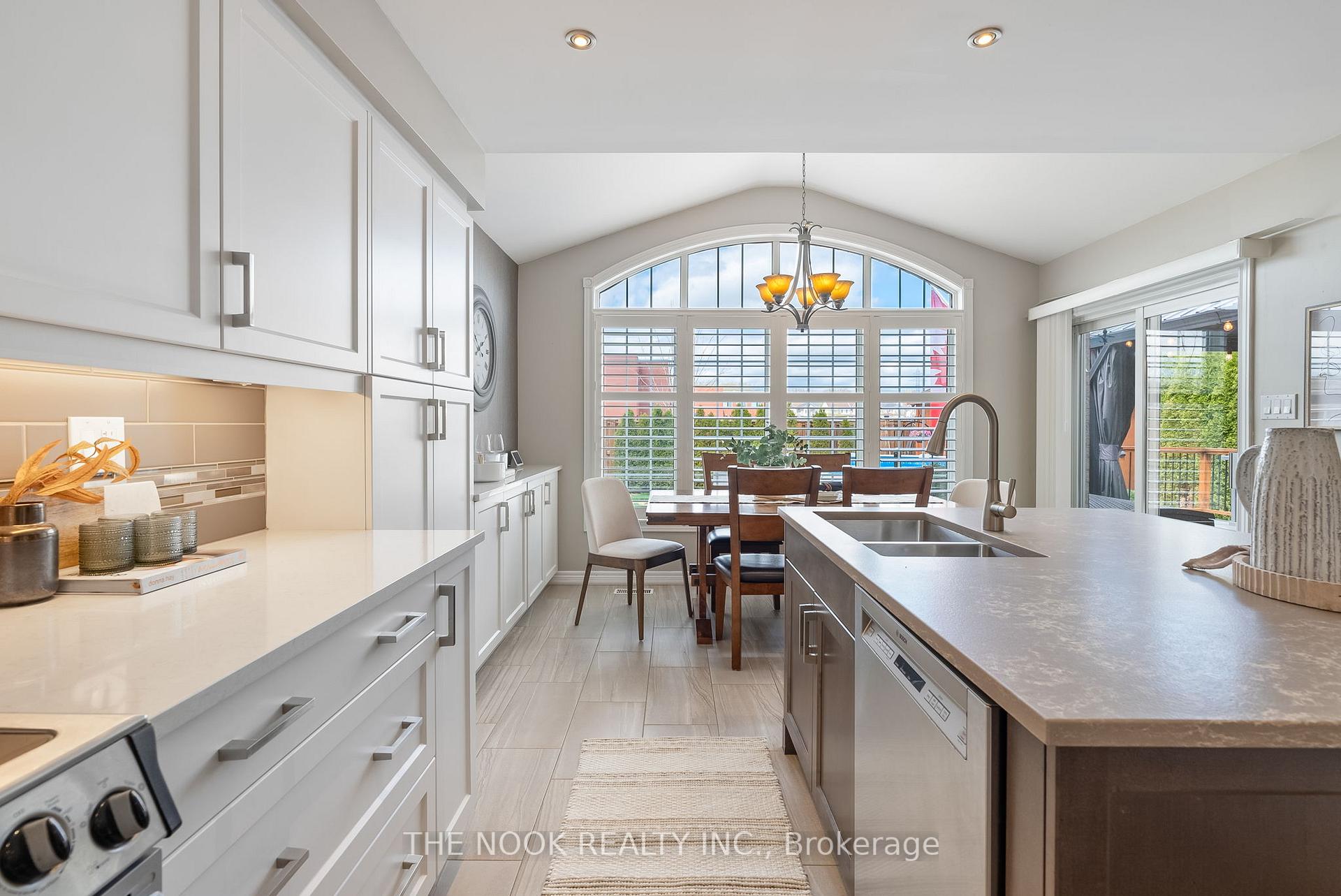 Photo 13 of 150 Toscana Drive, Whitby, Taunton North — HOMEH