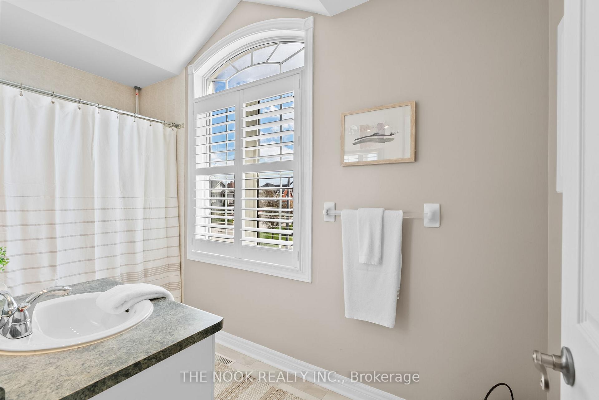 Photo 37 of 150 Toscana Drive, Whitby, Taunton North — HOMEH