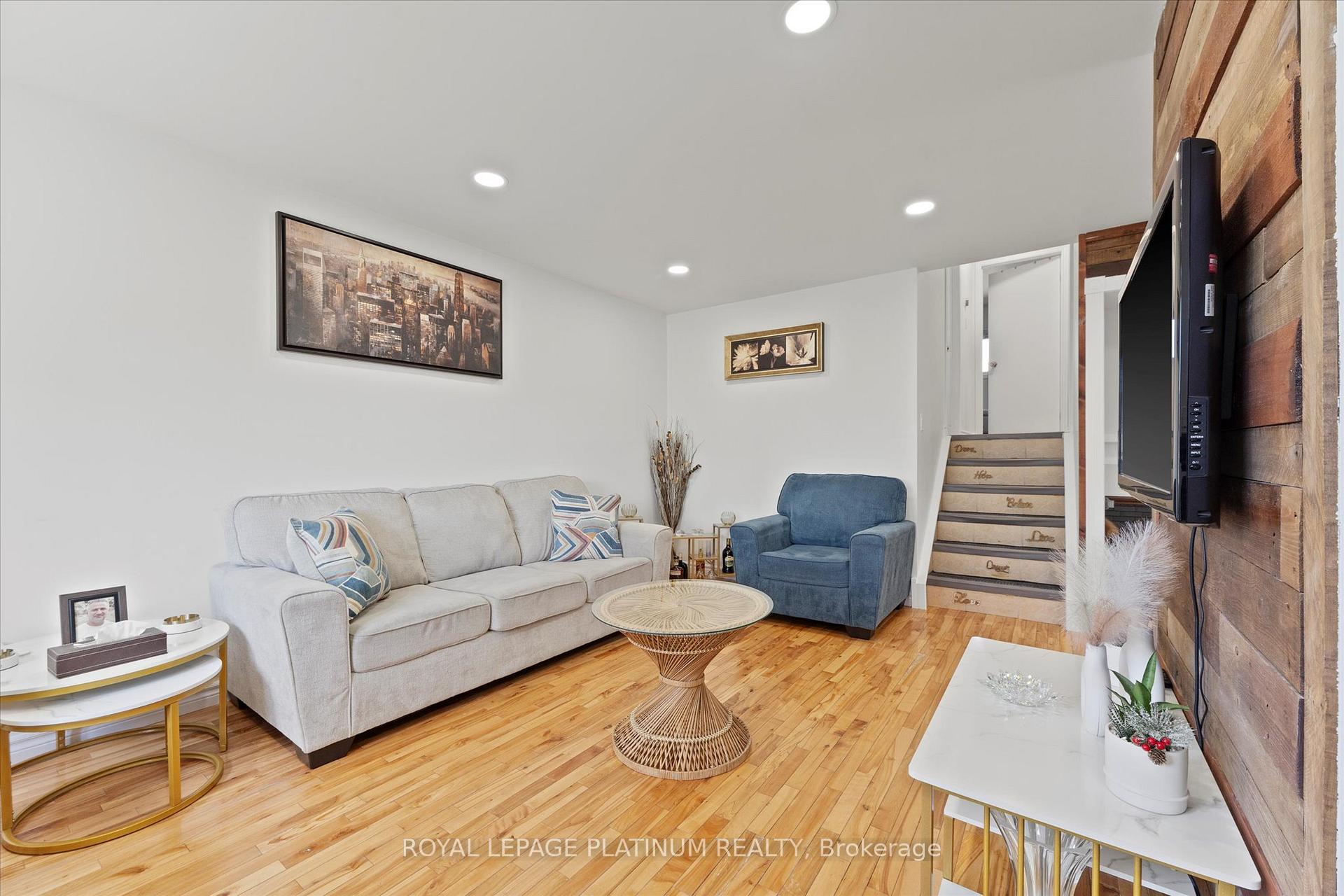 Photo 31 of 3537 Hemlock Road, Windsor — HOMEH