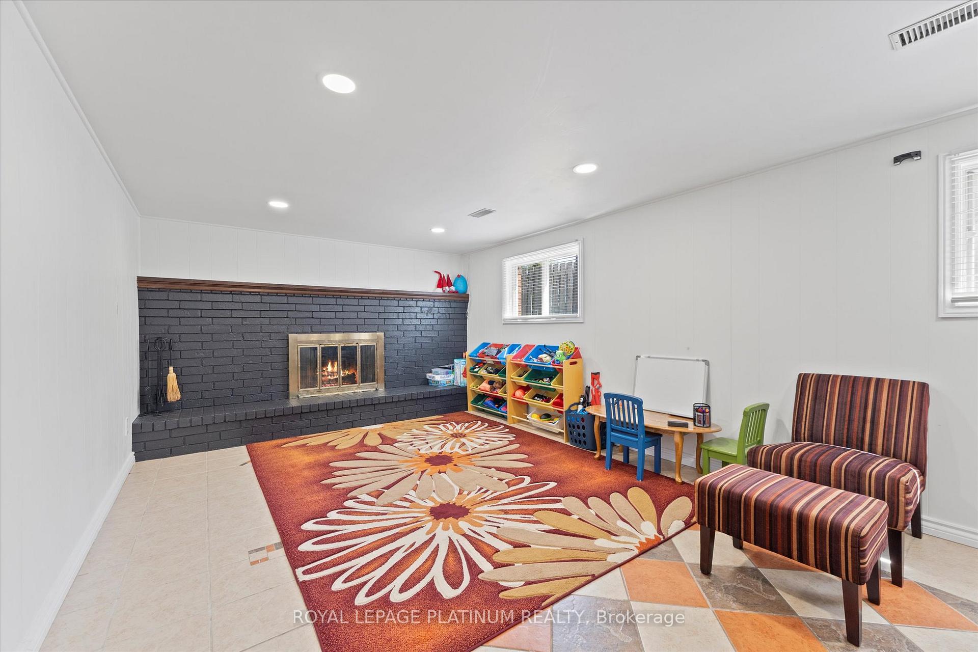 Photo 26 of 3537 Hemlock Road, Windsor — HOMEH