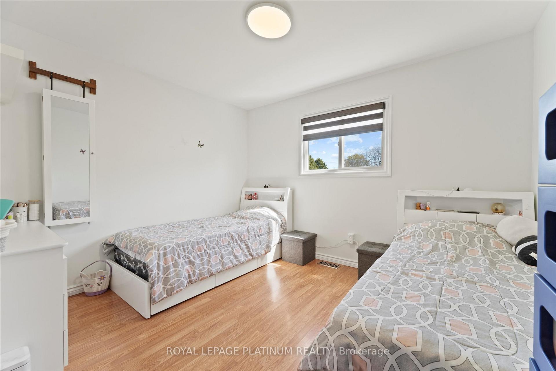Photo 8 of 3537 Hemlock Road, Windsor — HOMEH